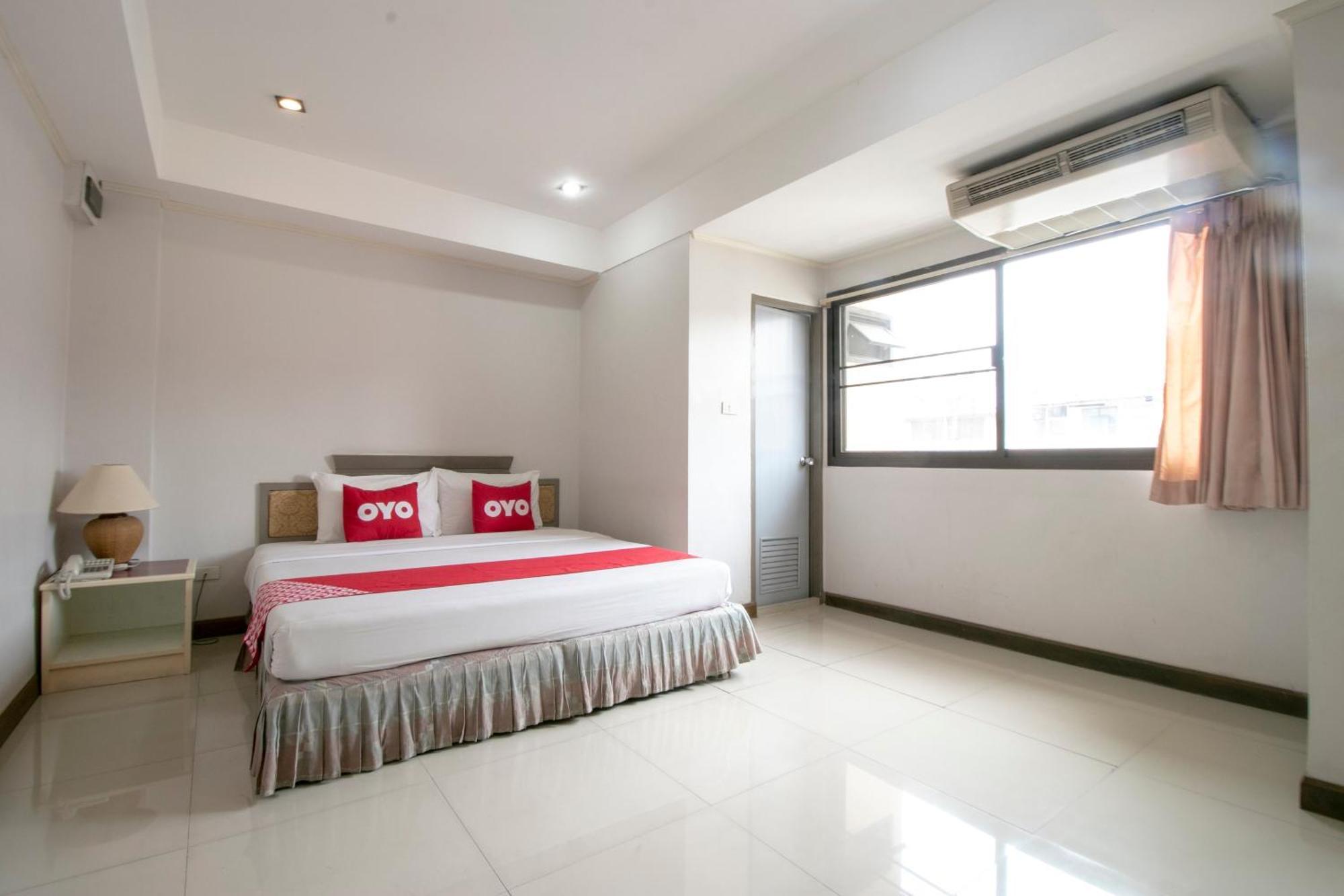 OYO 75385 Hotel Win Long Bangkok Buitenkant foto