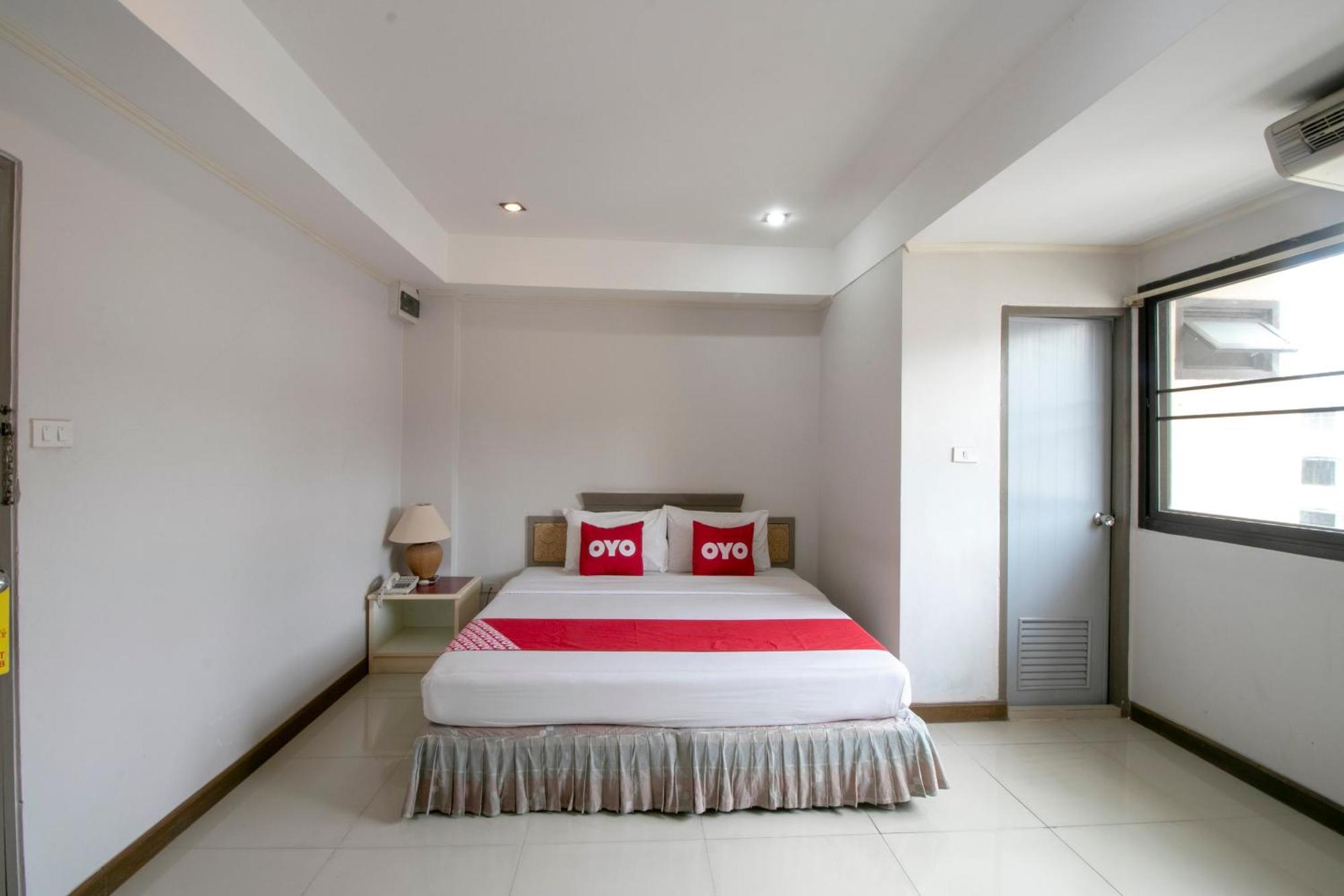 OYO 75385 Hotel Win Long Bangkok Buitenkant foto