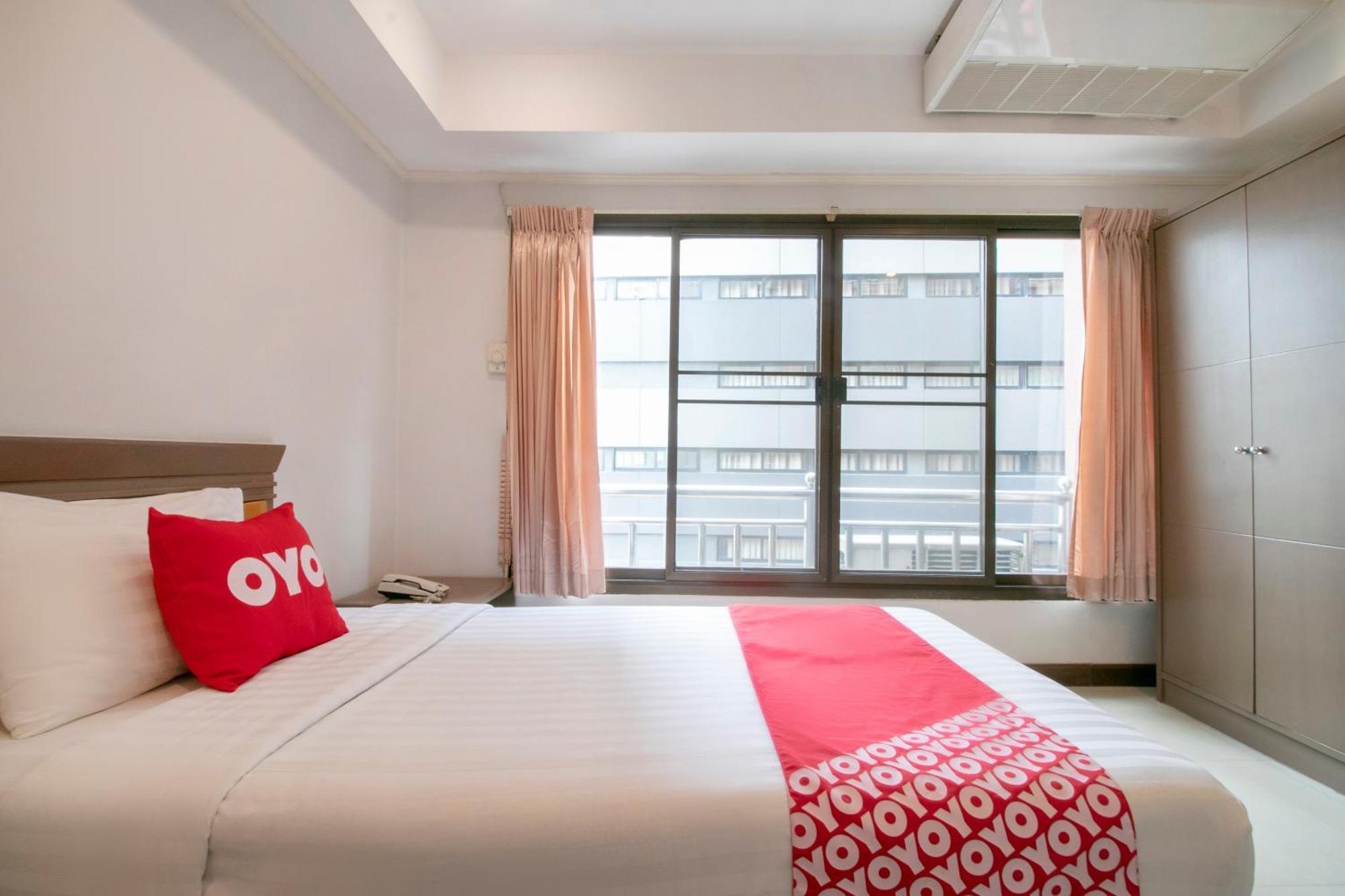 OYO 75385 Hotel Win Long Bangkok Buitenkant foto