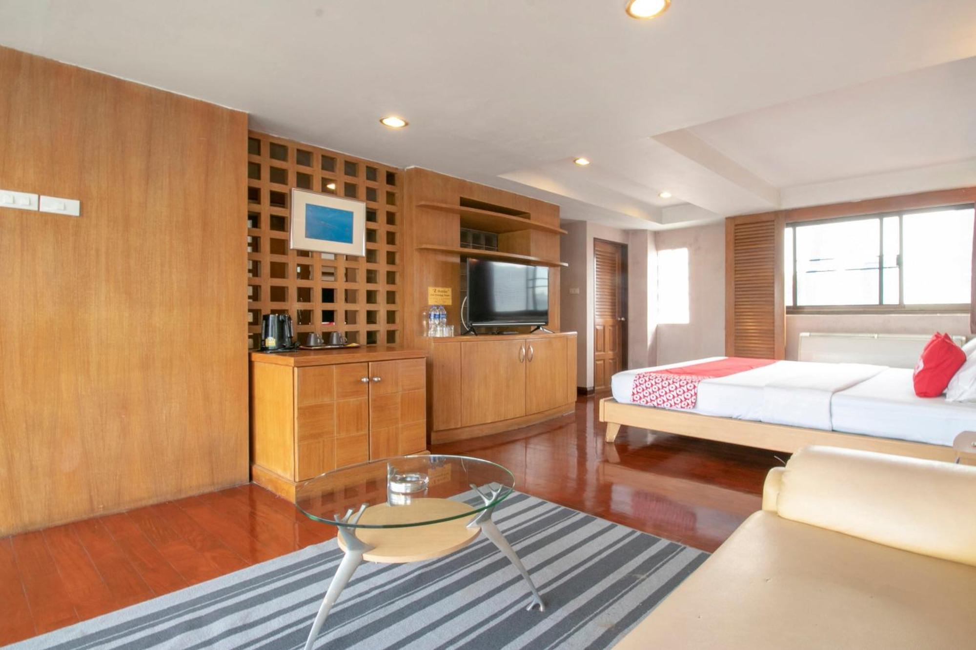 OYO 75385 Hotel Win Long Bangkok Buitenkant foto